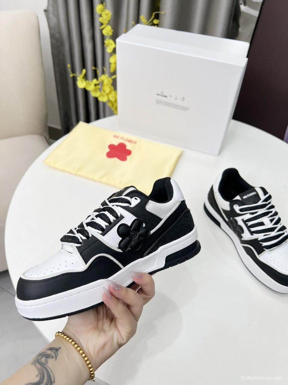 2025 Unisex WEFLOWER Black White Leather Sneakers LY00280