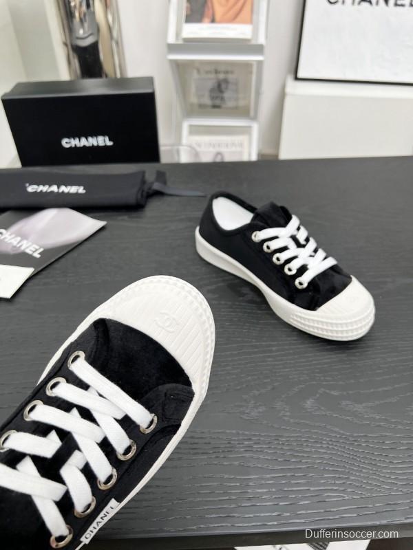 2025 Women Chanel Black Canvas Sneakers LY00230