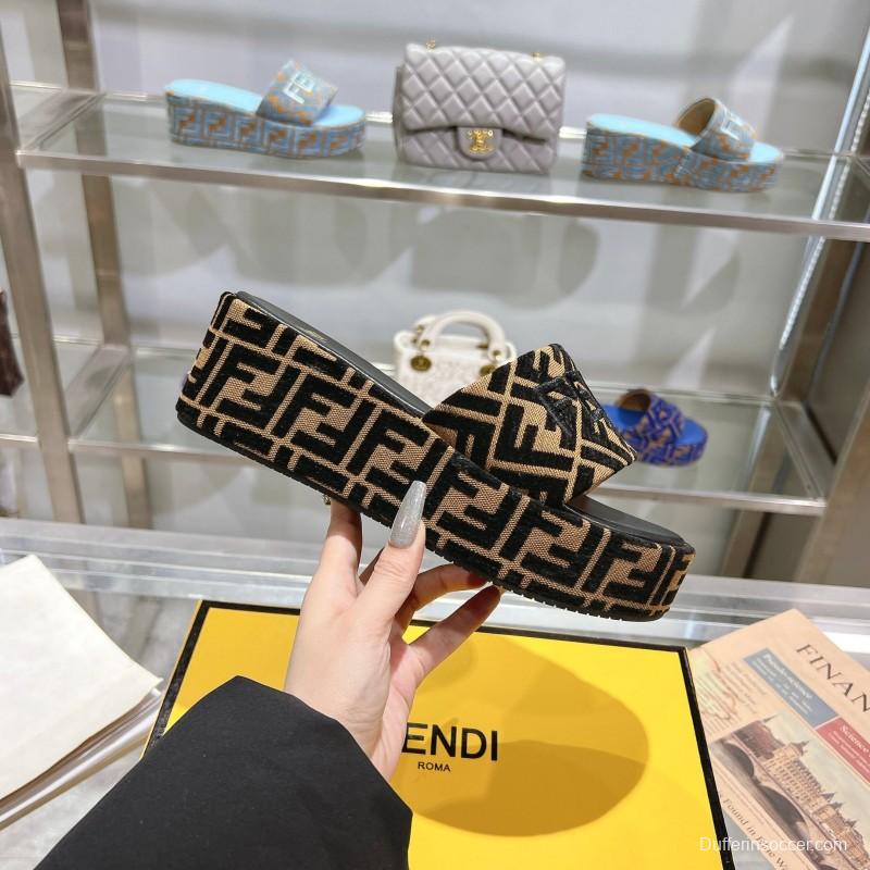2025 Slippers Fendi Black Brown Canvas Platform FF Jacquard KFY00240