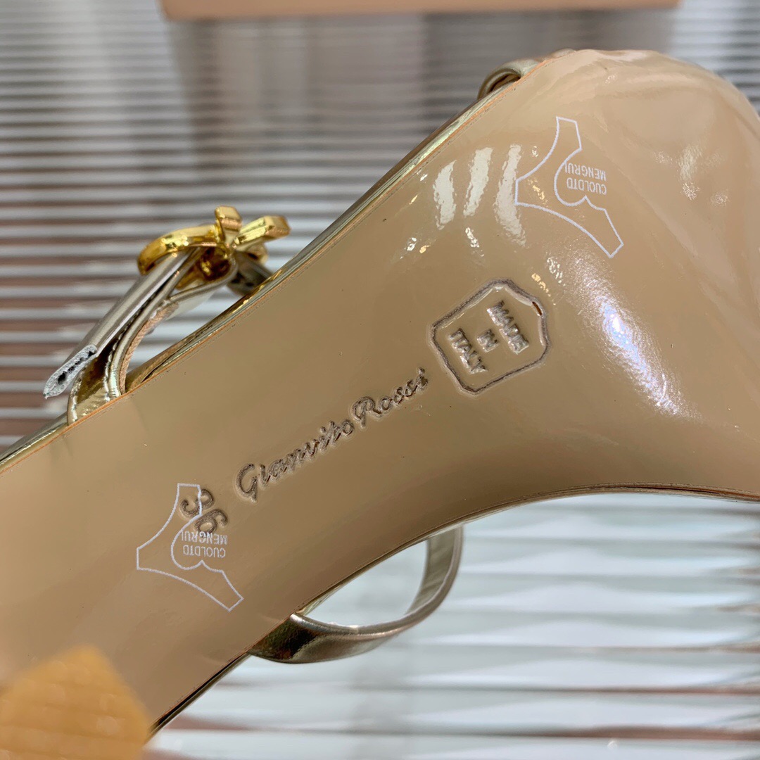 2025 Women Gianvito Rossi Gold Leather High Heel Sandals