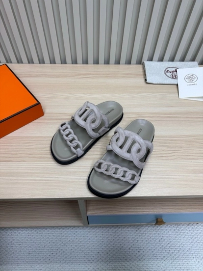 2025 Slippers Hermès Grey Suede Slippers