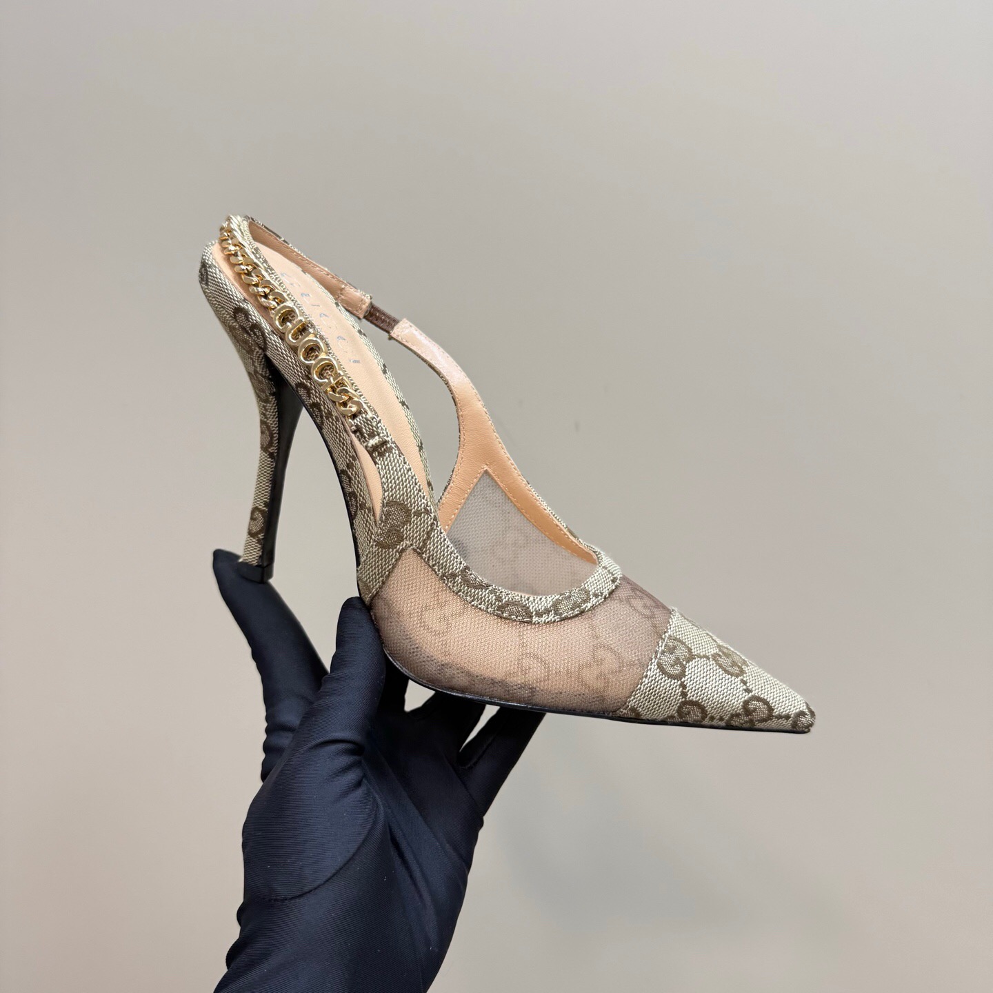 2025 Women Gucci Beige Mesh Fabric High Heel Pumps With Gold Chain Detailing KFY00300(F)