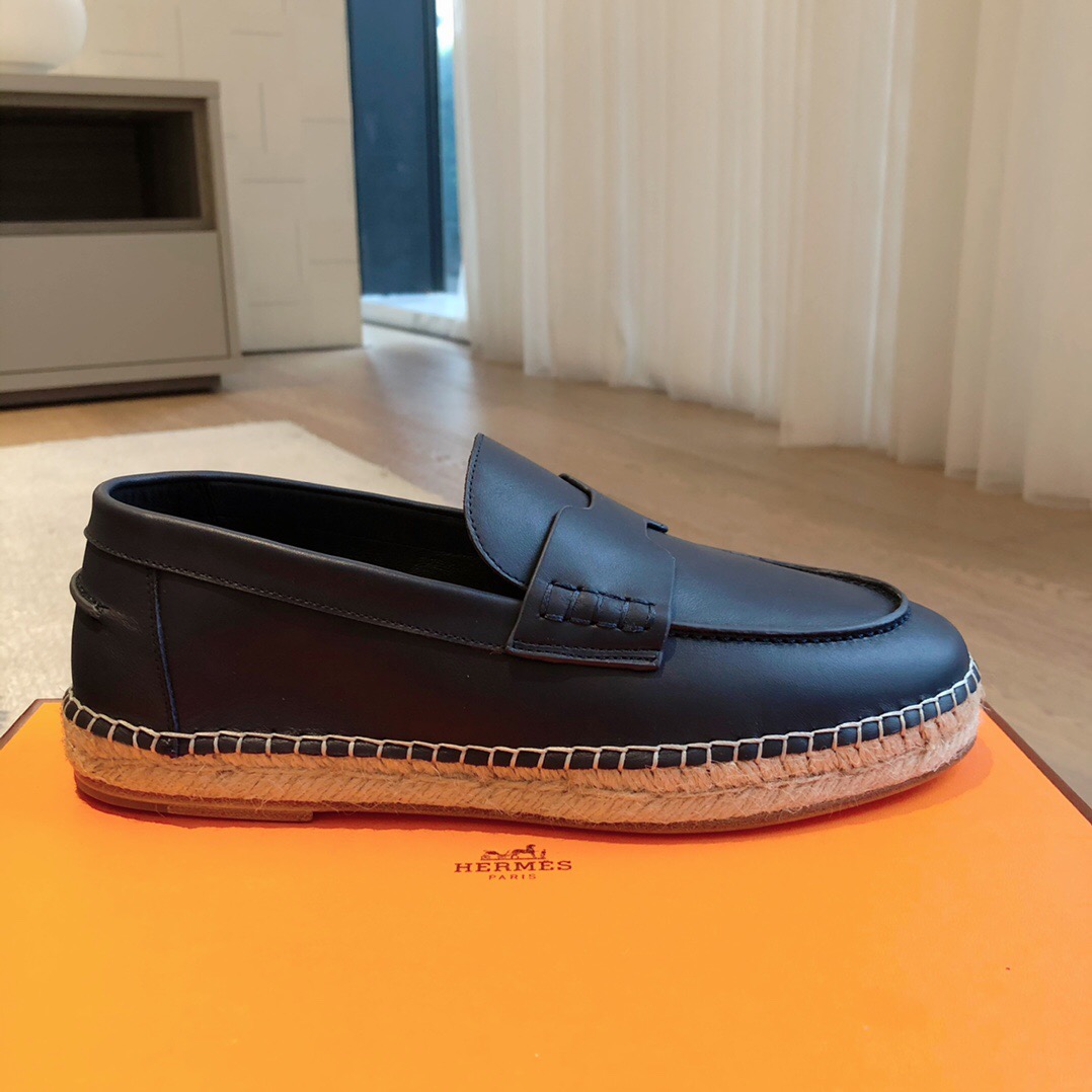 2025 Unisex Hermes Black Calfskin Loafers AS00380