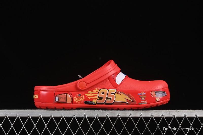 Crocs Classic Two-Way Beach Clog Sandals - B.D4