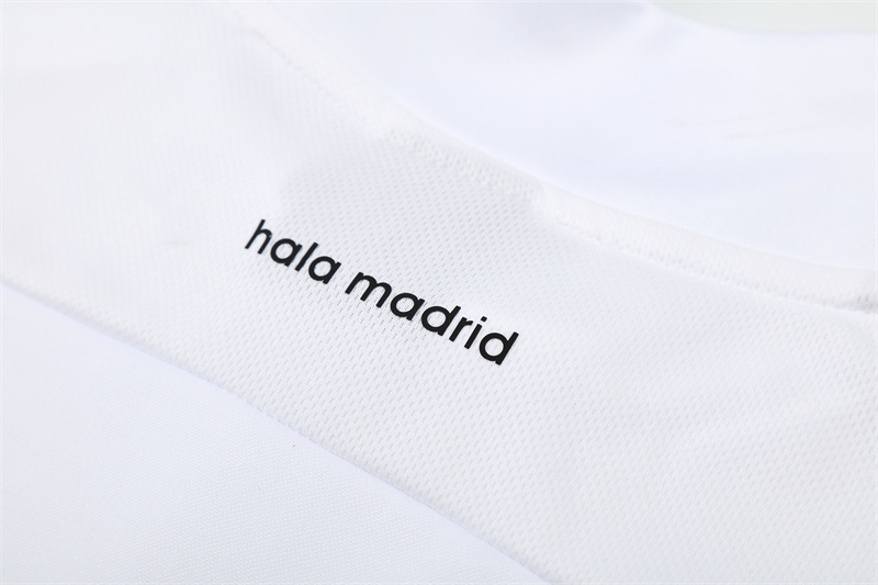 Retro 15/16 Real Madrid White Half Zipper Jacket