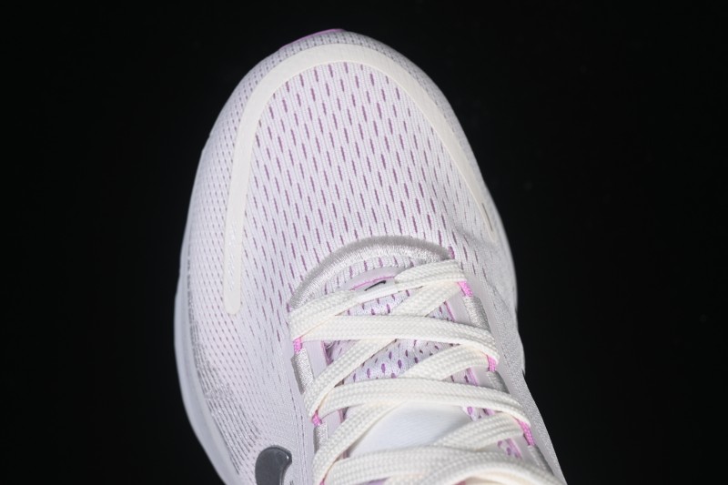 Nike Air Zoom Vomero 18 Cushioned Running Shoes - IM2503-133