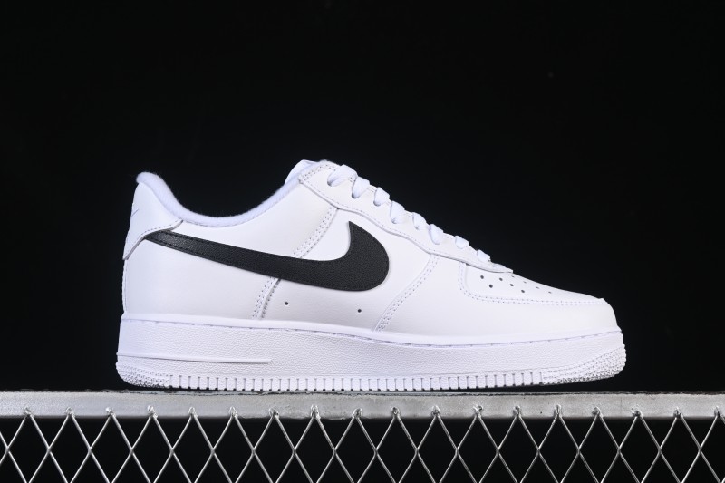 Nike Air Force 1 '07 Low Supreme Collaboration Casual Sneakers with Full-Length Air Cushion - CU9225-102