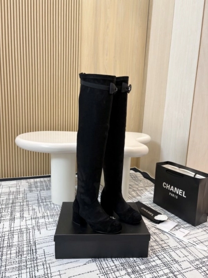 Chanel Classic Chunky Heel Back Zipper Long Boots - LY00360