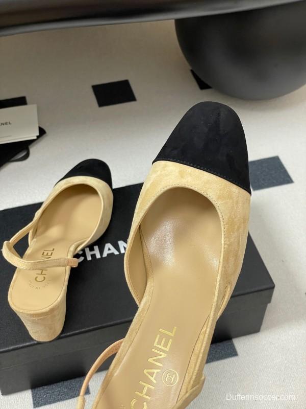 Chanel Sling-back Two-Tone Suede Slingback Sandals Flat/Block Heel - KFY00280
