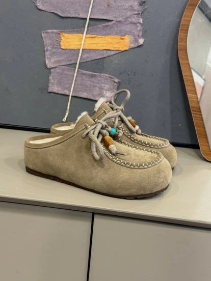 UGG 2025 SS Wool Slippers with Retro Buckle - KFY00240