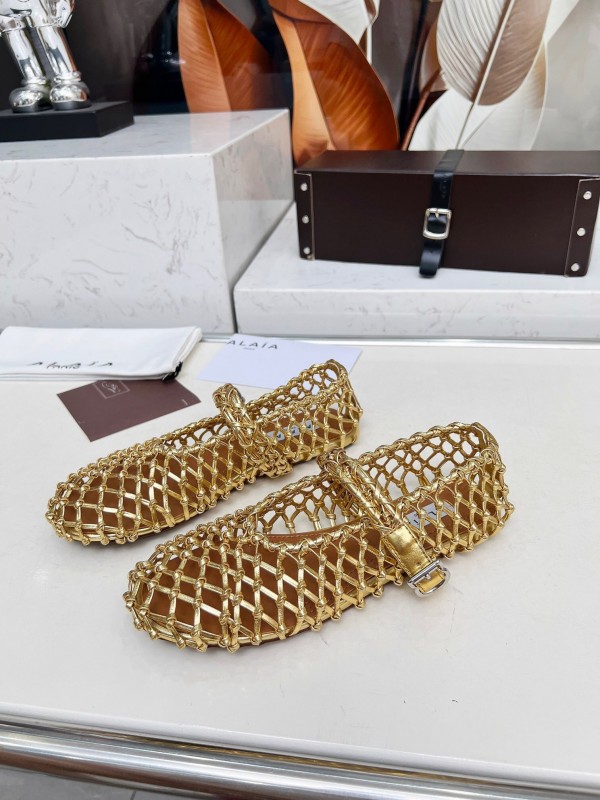 Alaia Handwoven Ballet Dance Shoes with Inner Height Increase - LY00280
