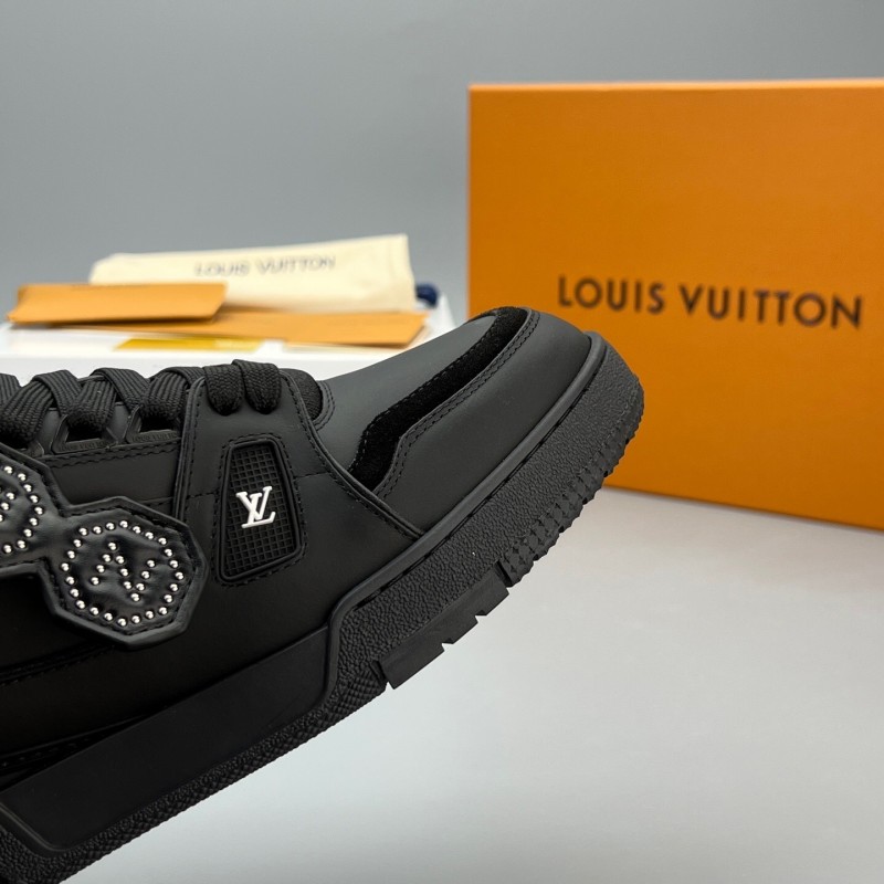 Louis Vuitton Trainer Retro Basketball-Inspired Sneakers - LY00430