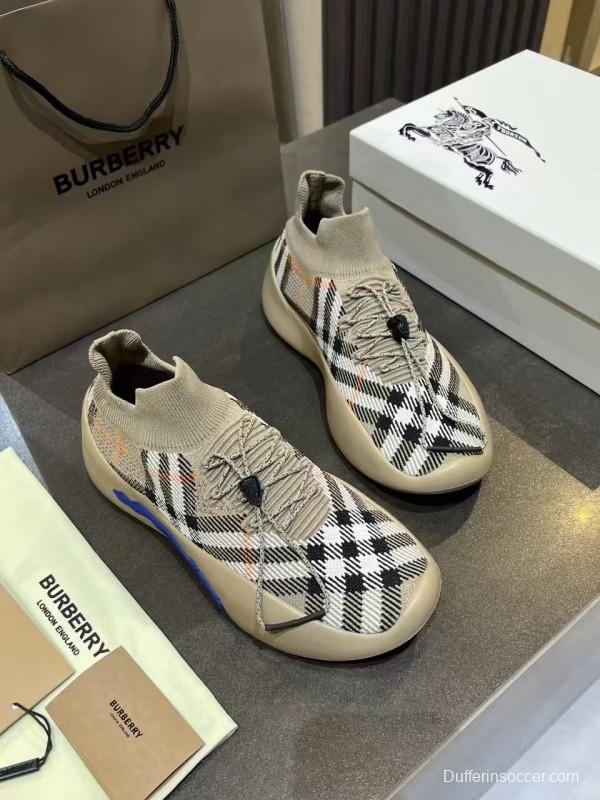 Burberry 2025/SS Italy Made Sneakers - KFY00280