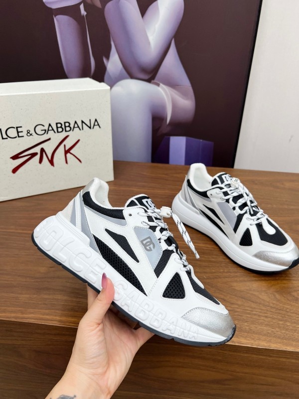 Dolce & Gabbana 2025 SS Casual Shoes with Exaggerated Fashion Style - AS00320