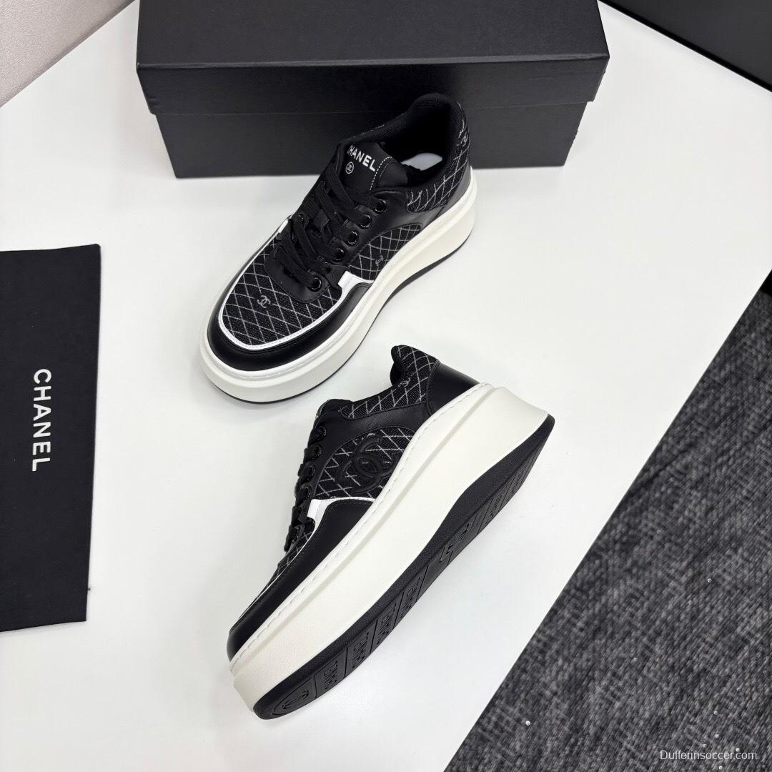 Chanel 2025 SS Panda Casual Sneakers - LY00340