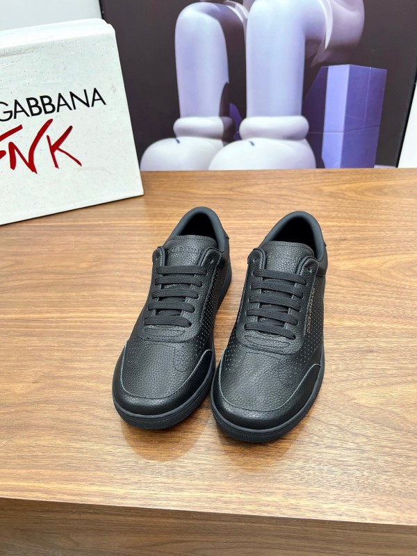 Dolce & Gabbana 2025 SS Casual Shoes with Exaggerated Fashion Style - AS00270