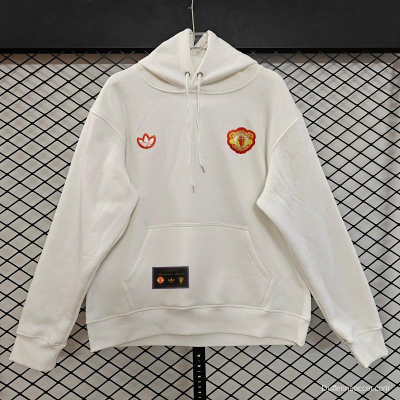 25/26 Manchester United Retro Embroidered Logo Hoodie 9 Colors
