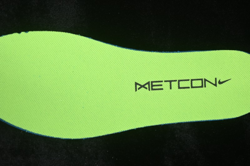 Nike Free Metcon 7 Training Shoes with Breathable Mesh and Cushioned Sole - II7405-102