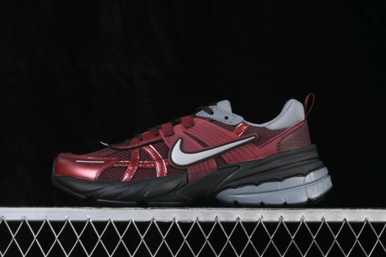 Nike V2K Run Retro Low-Top Running Shoes with Cushlon Cushioning - HJ4497-600
