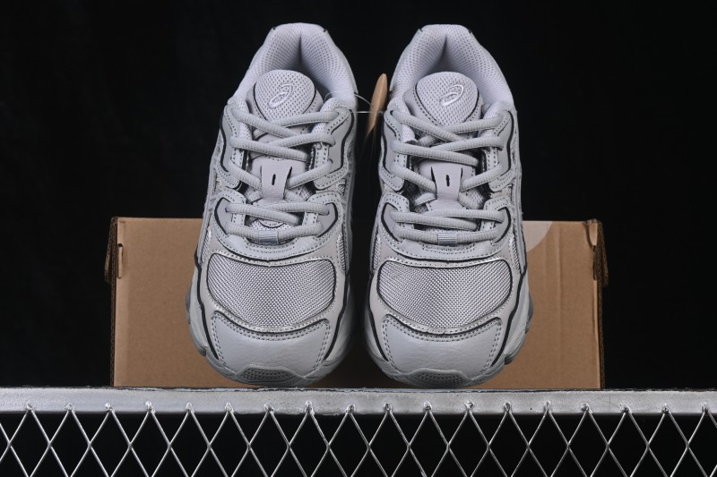 Asics Gel-NYC Retro Running Shoes with Breathable Mesh and Gel Cushioning - 1203A280-021