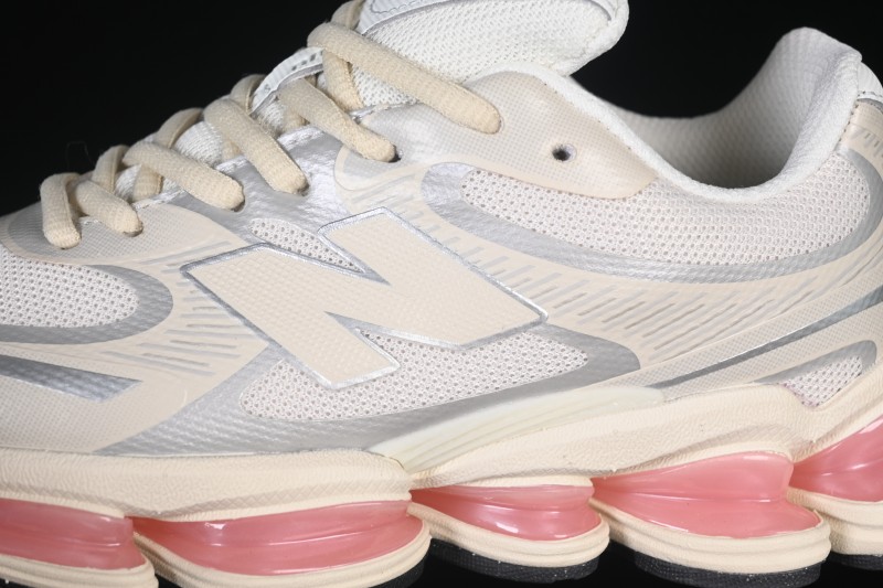 New Balance 2000 Series Retro Chunky Dad Shoe Casual Running Sneakers - U20008XQ