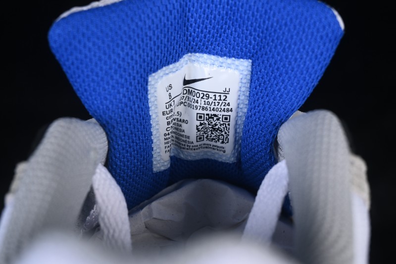 Nike Air Max 90 Retro Running Shoes with Visible Air Cushioning - DM0029-112