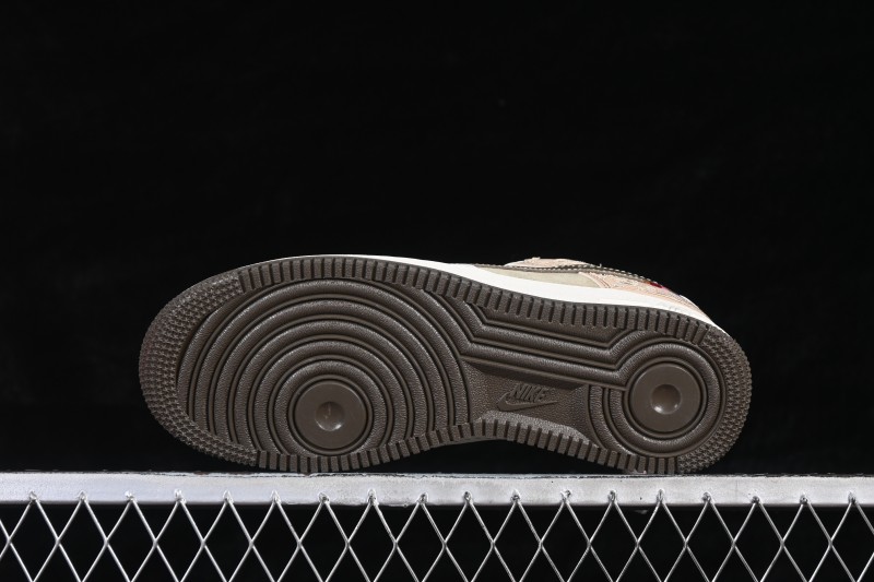 Nike Air Force 1 '07 Low Casual Skateboarding Shoes with Classic White and Green Colorway - IQ1119-088