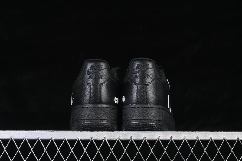 Nike CDG x Air Force 1 '07 Low Collaborative Sneakers with Full-Grain Leather Upper - IB9949-001