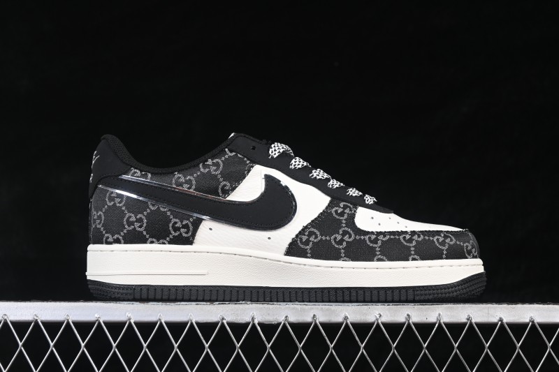 Nike Air Force 1 '07 Low Classic Basketball Shoes in Black and White - MM3399-810