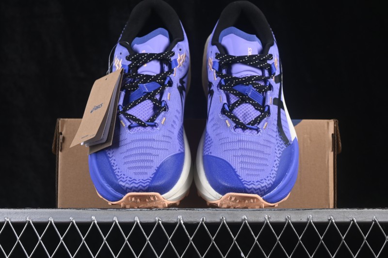 Asics Trabuco Max 5 Trail Running Shoes with Breathable Cushioning - 1012B937-500