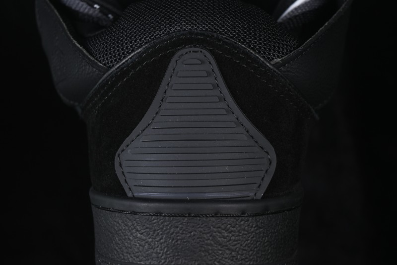 Lanvin Two-Tone Lace-Up Low-Top Casual Sneakers - AJE5