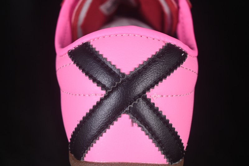 Adidas Originals x Notitle Tokyo W JQ3025 Collaboration Low-Top Lifestyle Sneakers