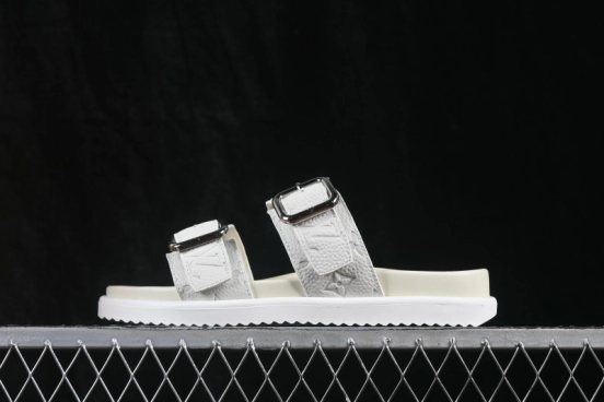 Louis Vuitton Venice Comfort Calfskin Suede Round-Toe Slide Sandals - T.E5