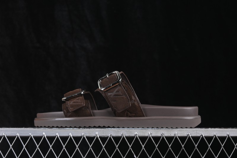 Louis Vuitton Venice Comfort Calfskin Suede Round-Toe Slide Sandals