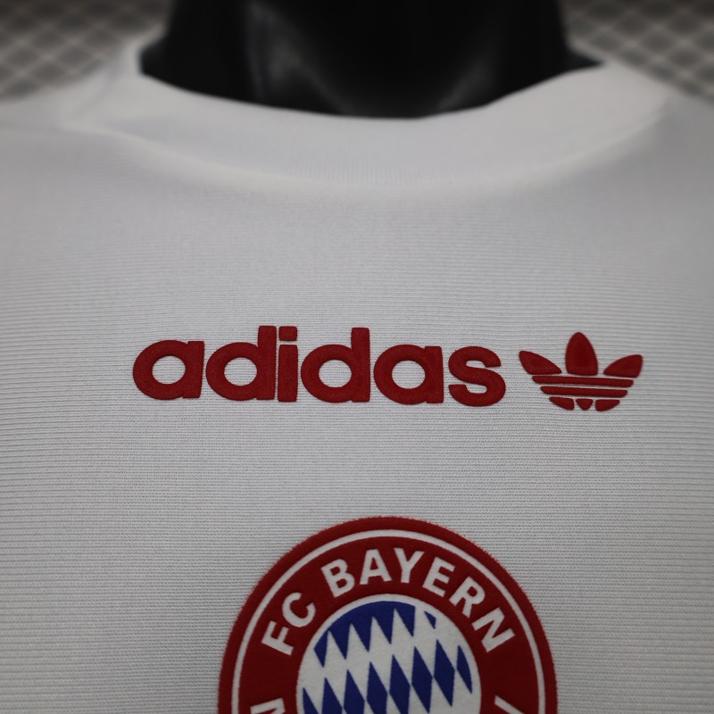 Player Version  26/27 Bayern Munich Casual Retro Jersey