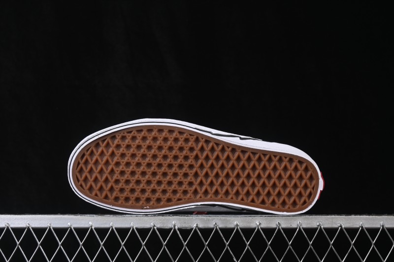 Vans Old Skool Low-Top Casual Skate Shoes - VN0009Q5BMW
