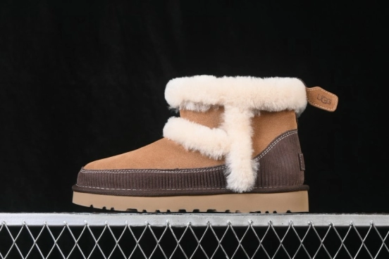 UGG Classic Novelty Cookie Suede Round Toe Slip-On Snow Boots - 1180434 CHE