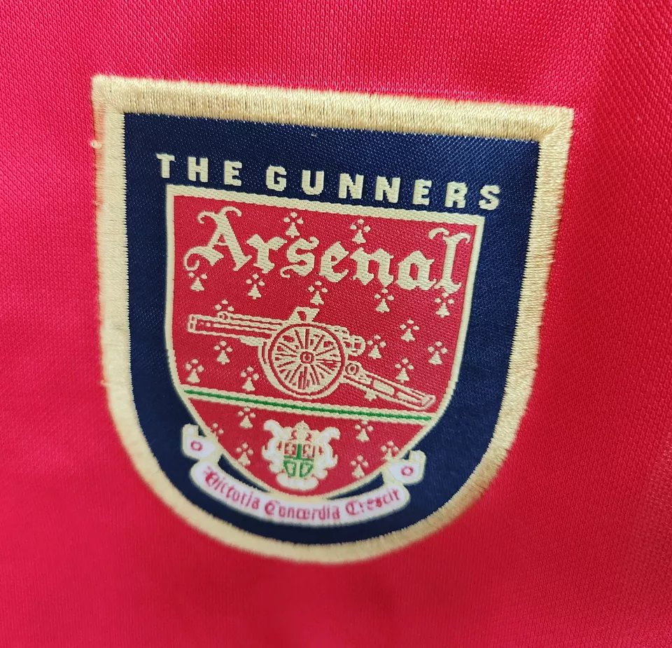 Retro 99/00 Arsenal Home Jersey
