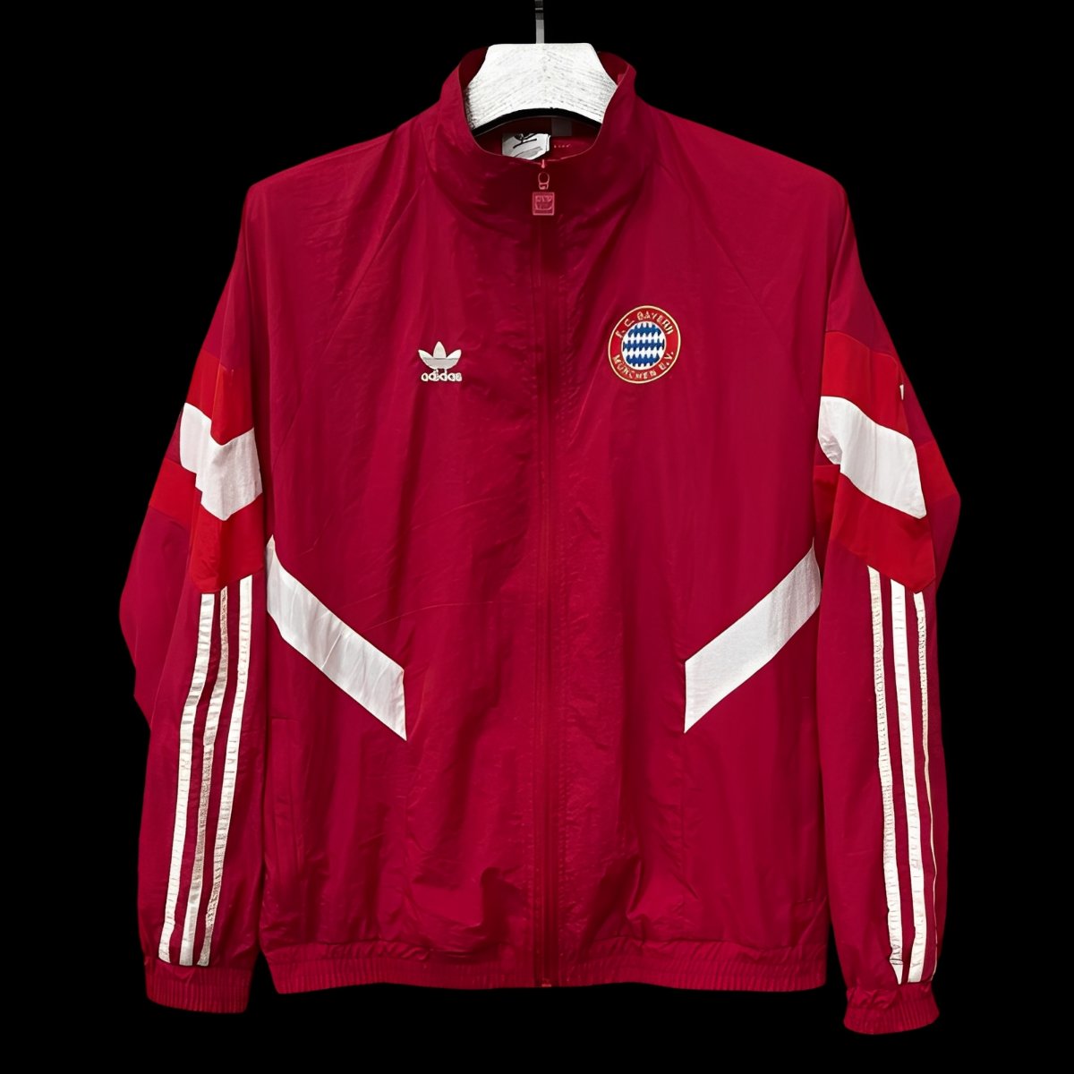 25/26 Bayern Munich Red Full Zipper Windbreaker